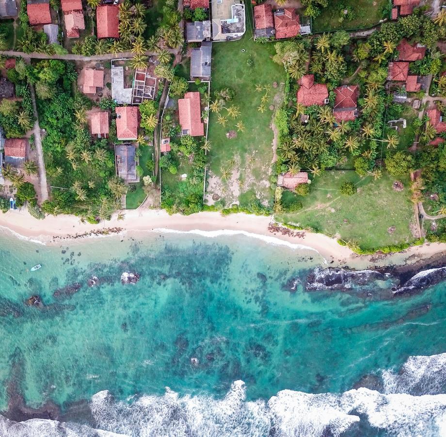 White Villa Beach Resort Mirissa Exterior photo